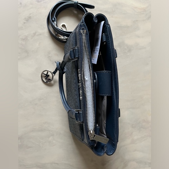 Michael Kors hand-crossbody bag - Picture 3 of 4